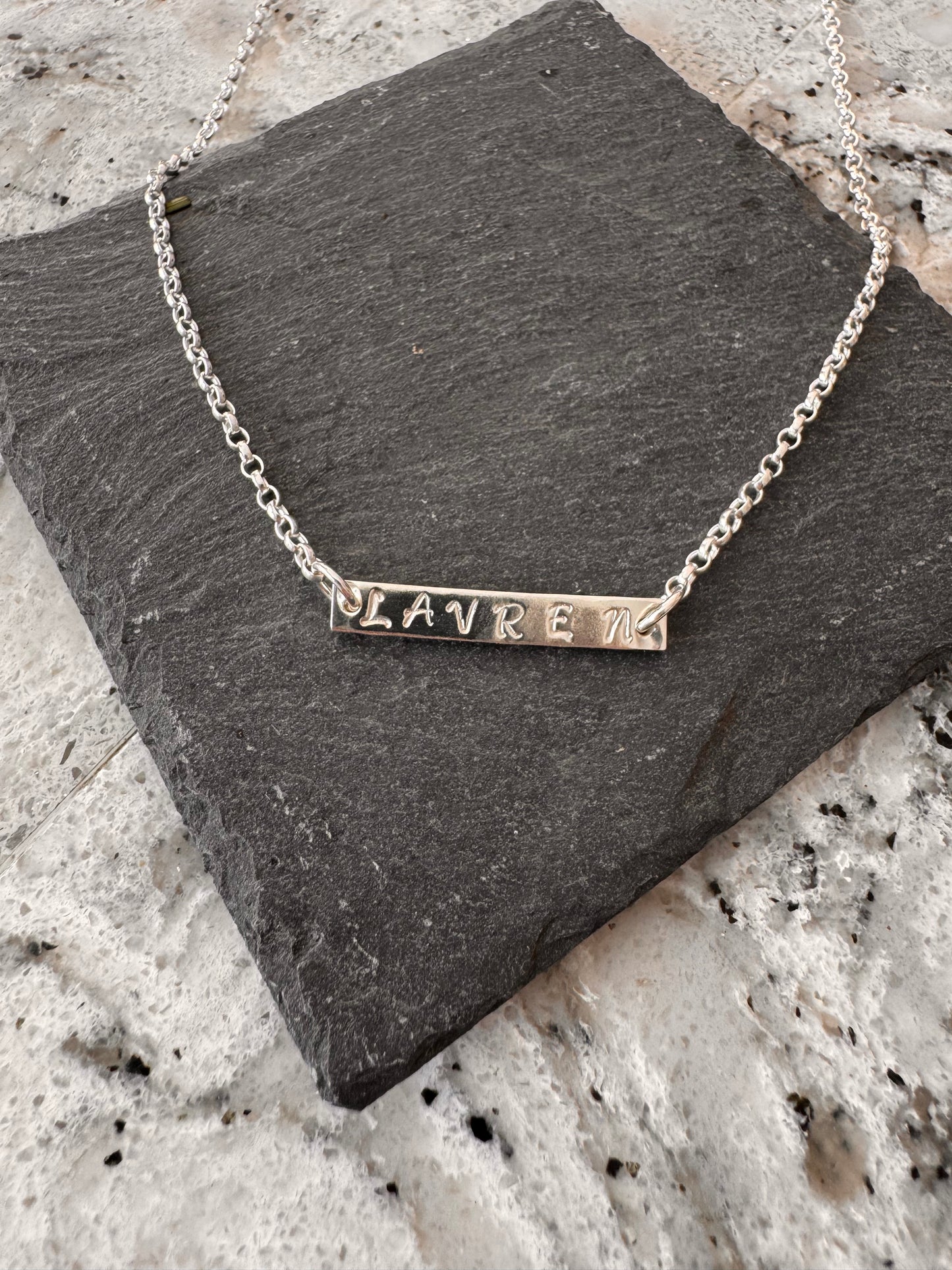 THE BAR NECKLACE