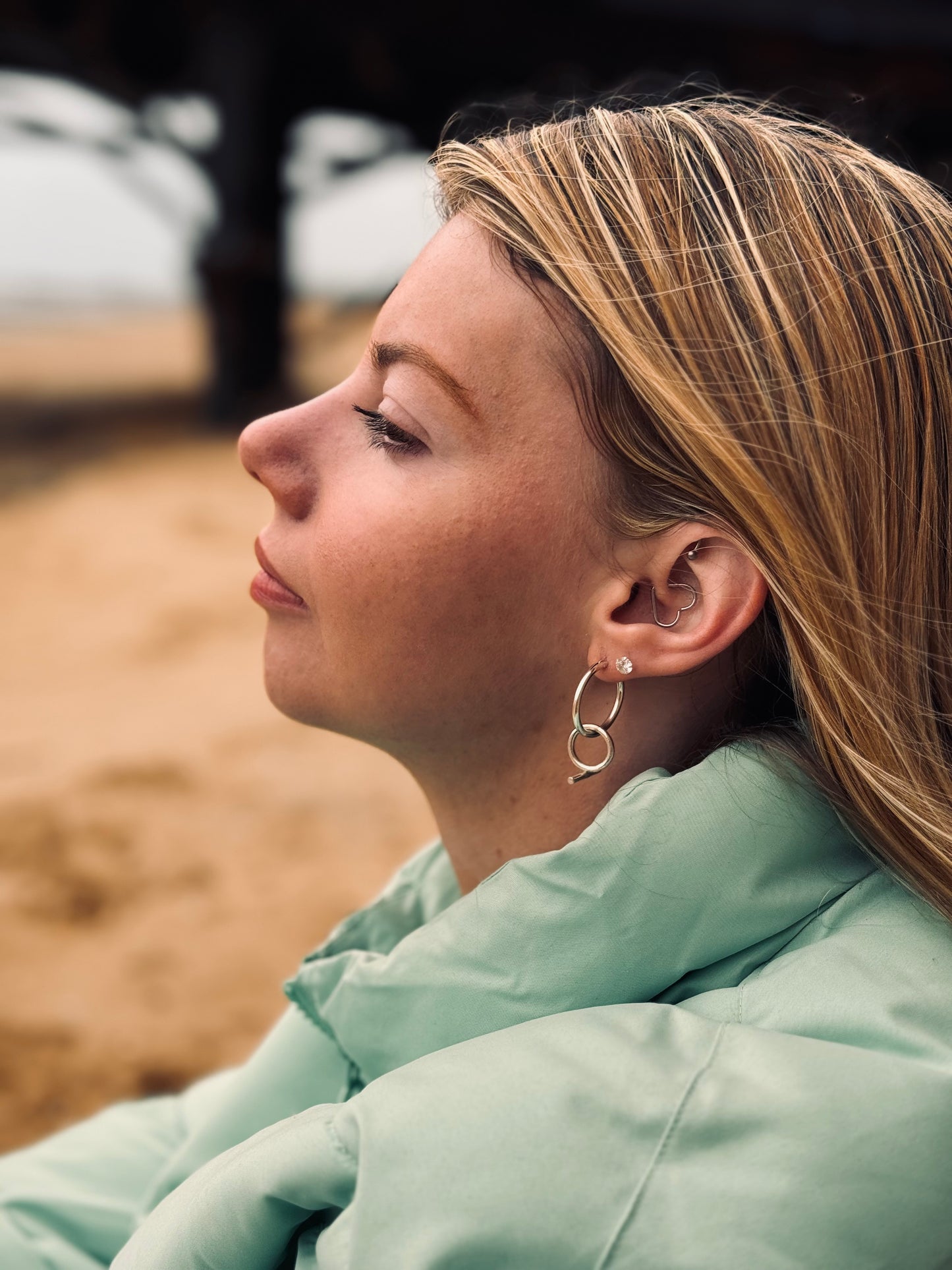T-BAR HOOP EARRINGS