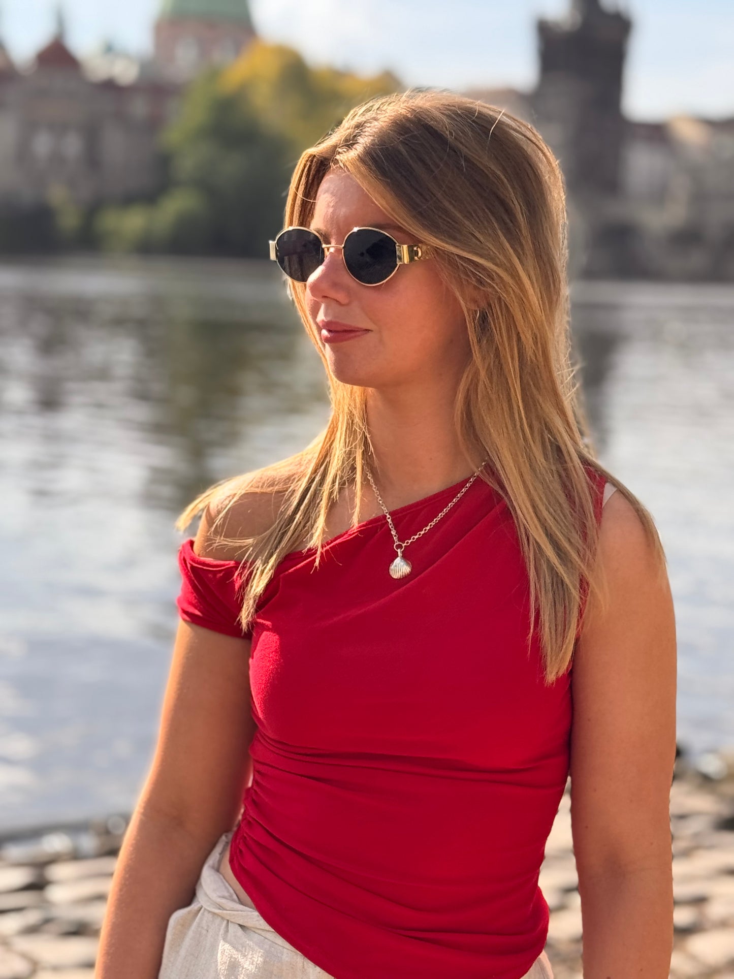 THE COCKLE SHELL NECKLACE