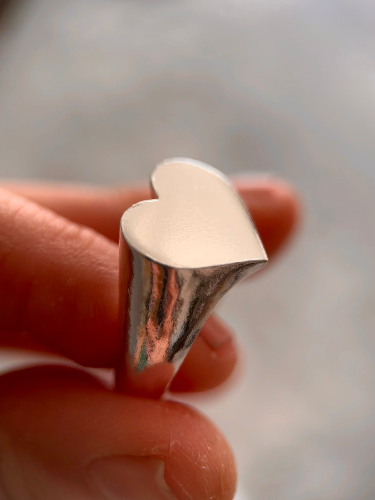 THE CHUNKY HEART SIGNET RING