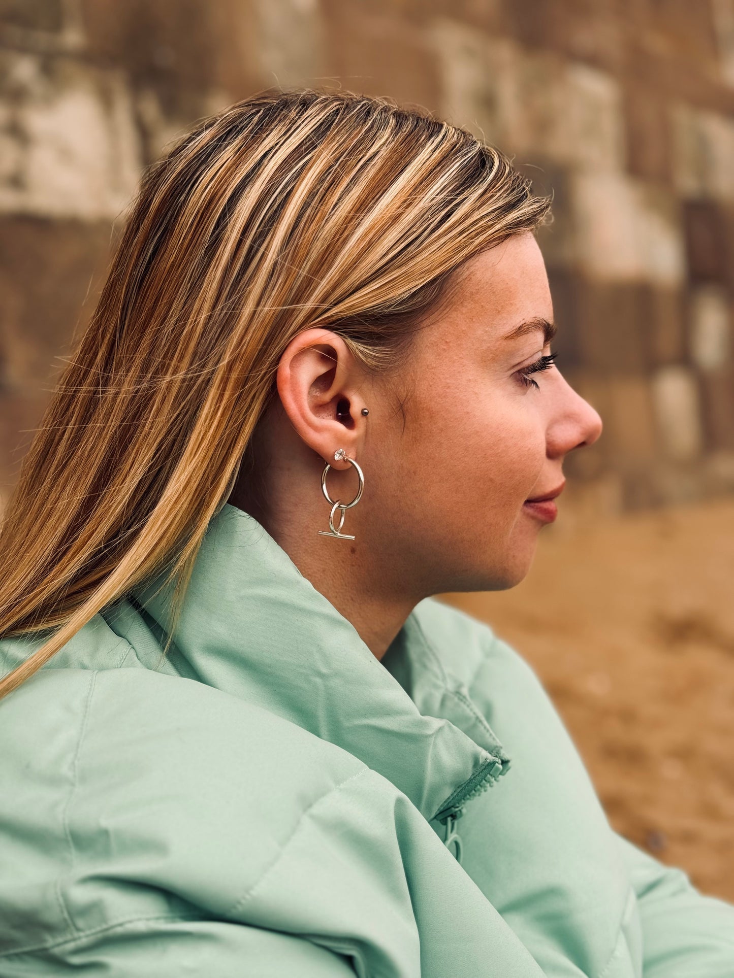 T-BAR HOOP EARRINGS