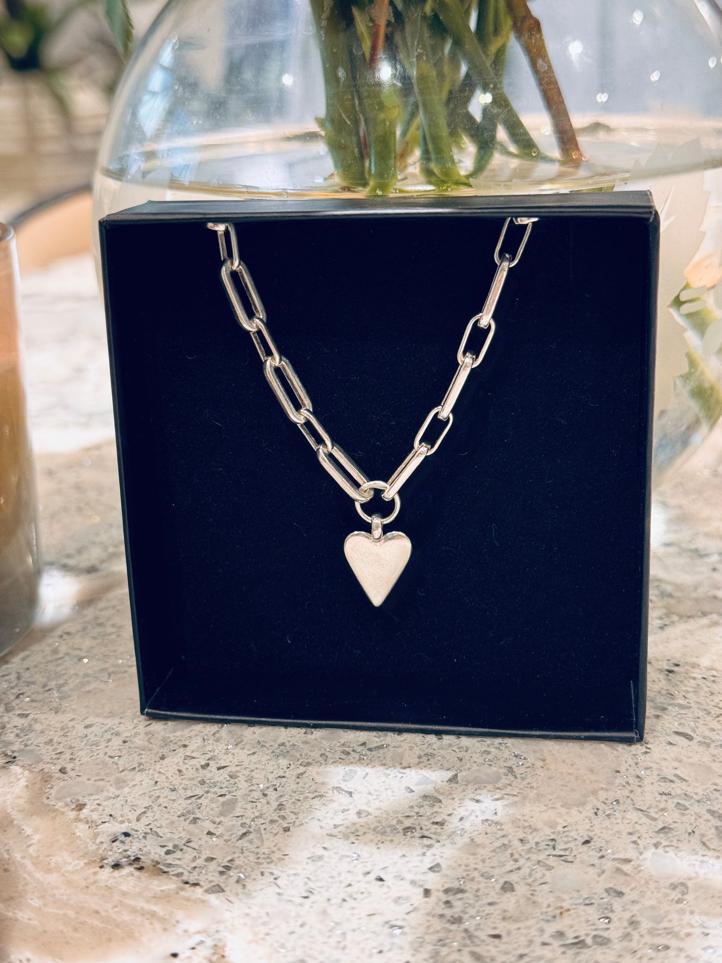 SINGLE HEART CHUNKY TRACE CHAIN BRACELET