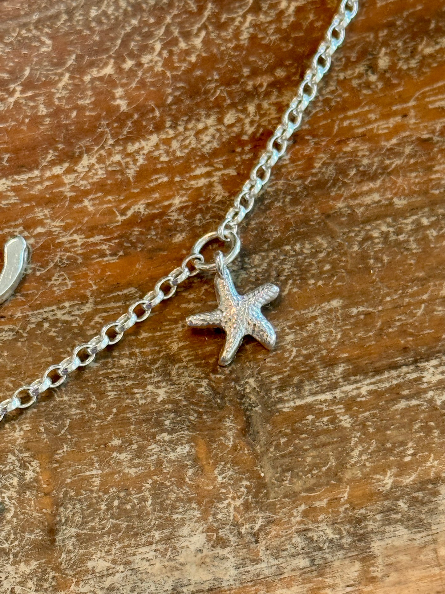 THE TRIPLE STARFISH NECKLACE
