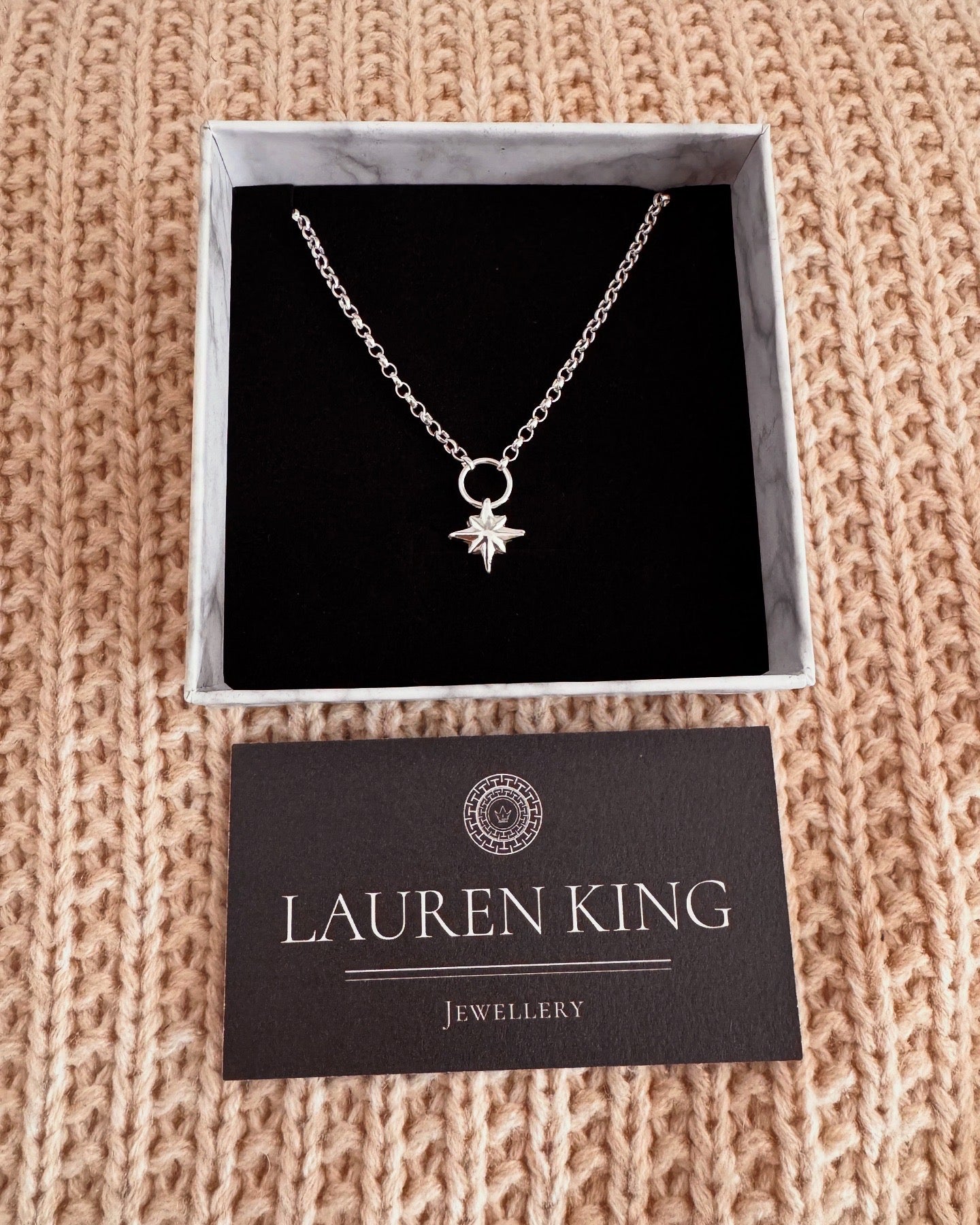 NORTH STAR BELCHER NECKLACE