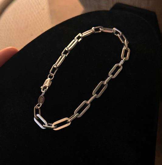 THE CHUNKY TRACE CHAIN BRACELET