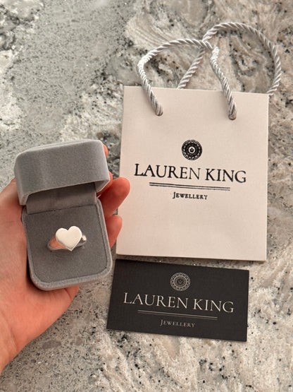 THE CHUNKY HEART SIGNET RING